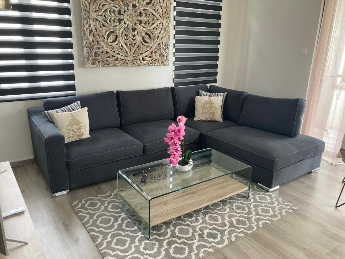 Penthouse - Private Roof Terrace - Sea & Mountain View Apartment Гранд Байе Екстериор снимка